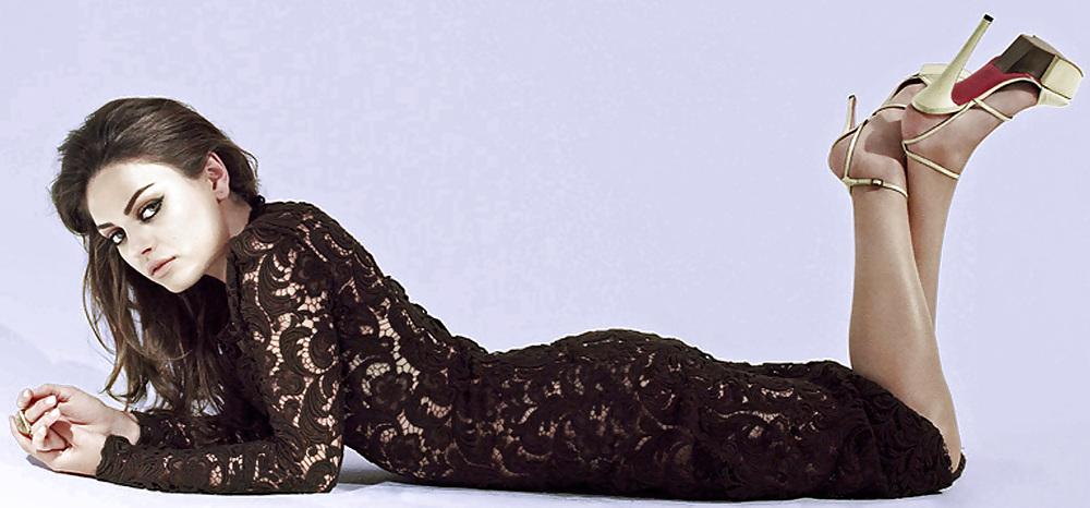 25P Mila Kunis Foot Pics