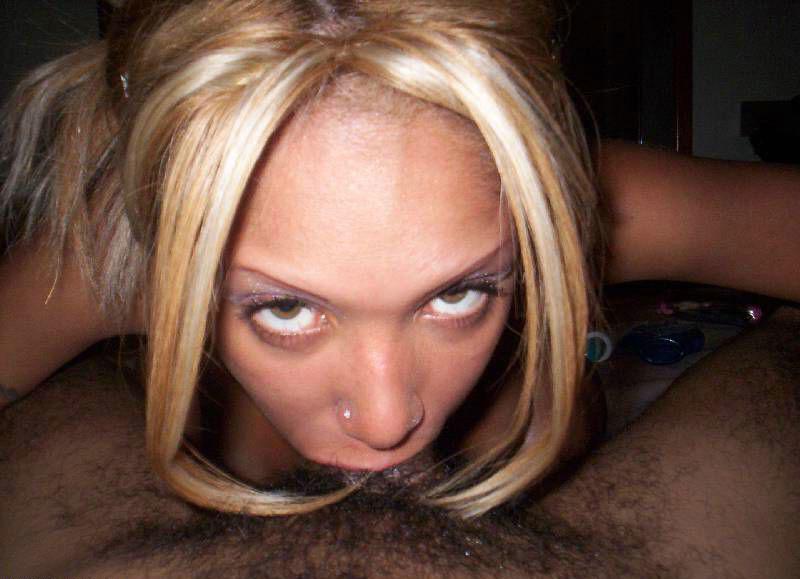 20P Busty amateur girlfriend sucking cock