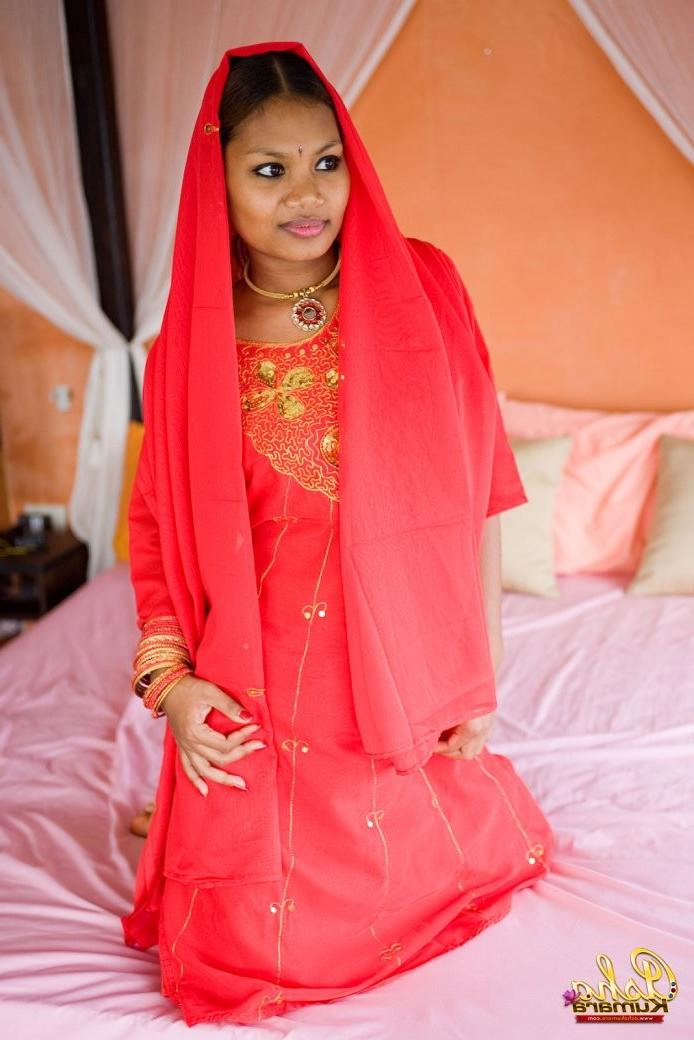 16P indian desi fingers her tight virgin pussy