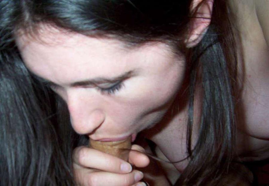 16P Pictures of a pretty babe blowing my twin's dick