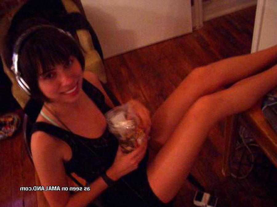 16P Photo compilation of a sexy Mexican girlfriend