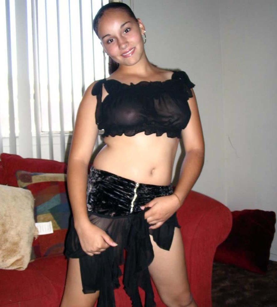 15P Picture compilation of steamy hot and sexy Latinas