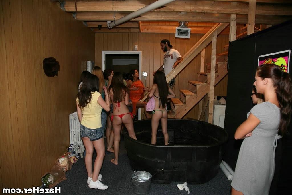 15P College lesbian domination by sisters of sorority