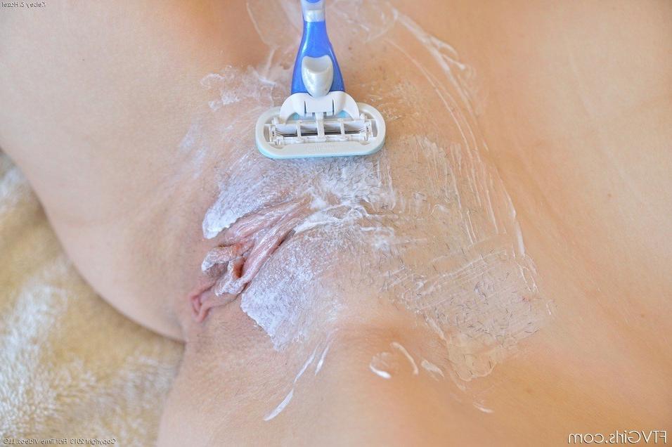 15P Kelsey and Hazel Shave Before Oral