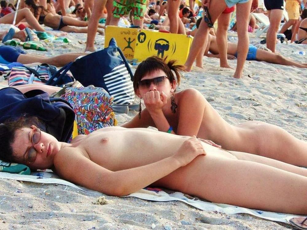 15P Lesbian teen gfs posing for pics and fucking gallery 13