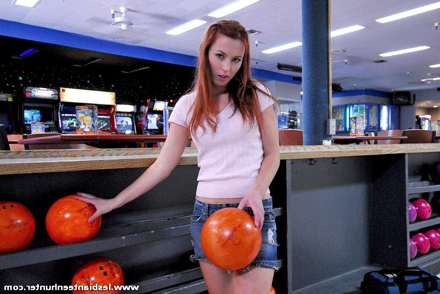 18P Redhead lesbian teen shows off her big tits to this amorous girl hunter