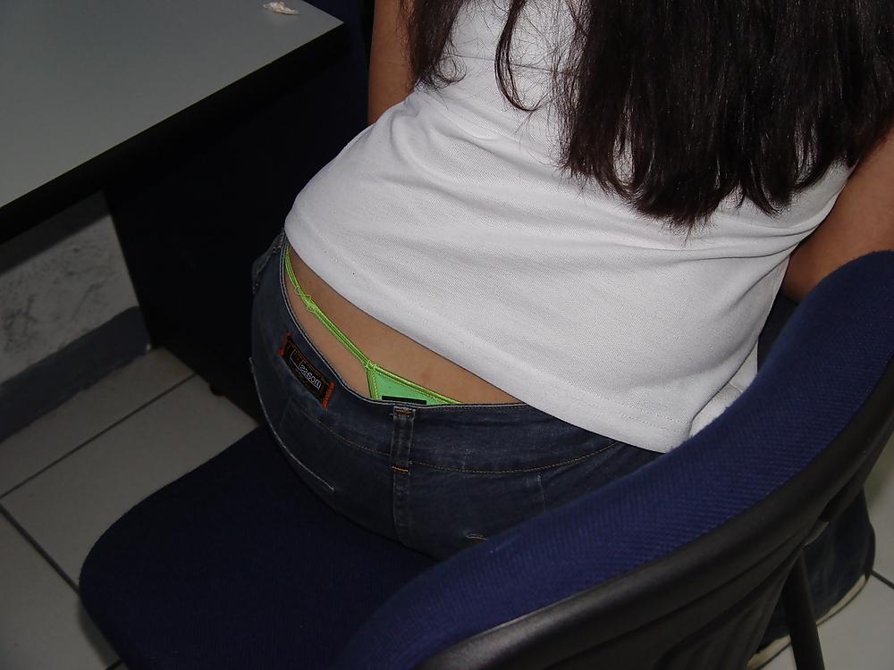 25P Voyeur Pics Upskirts Downblouse spy and more