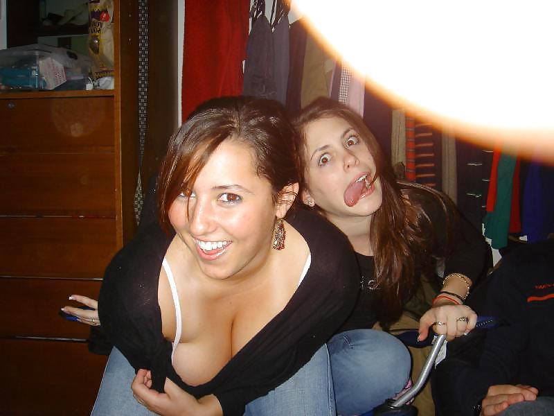 25P Voyeur Pics Upskirts Downblouse spy and more