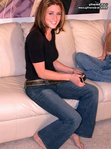 16P Busty lesbian teen playing in panties