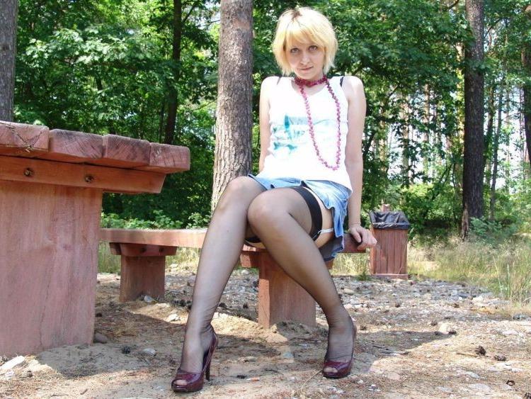 16P kirsty blue upskirt stockings and panties