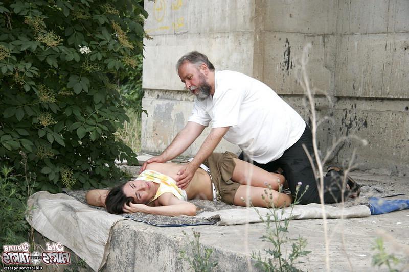 12P Sex under bridge. Old man and girl make love...