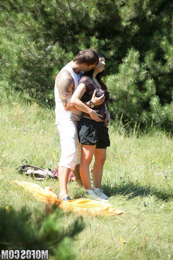 16P Slut brunette fuck hard her bf cock in the mountains