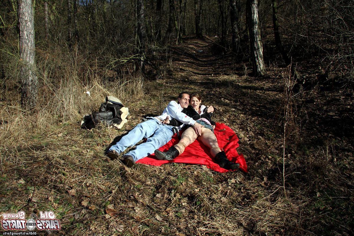 12P Horny girl fucking a really old guy in the forest hardcore