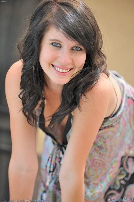 16P Blue Eyed Beauty