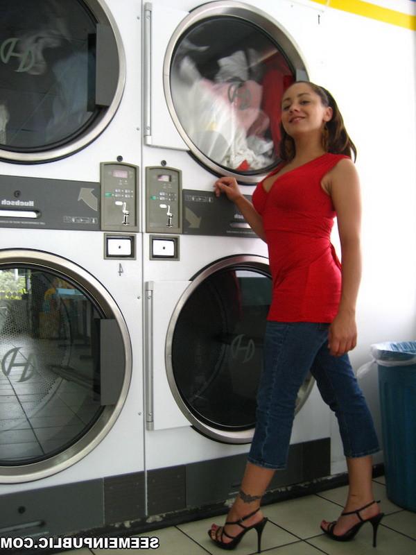 16P Sexy busty amateur gets naked hardcore fuck in the laundry room