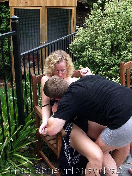 16P Hot blonde gets bigcock with the pool guy