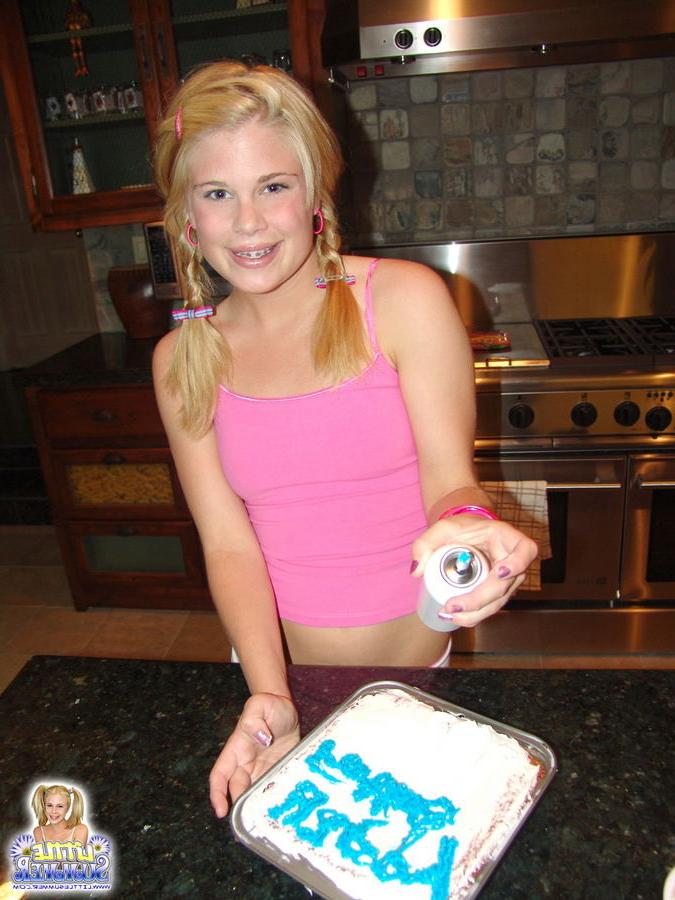 15P Naked eighteen year old gets messy baking a cake
