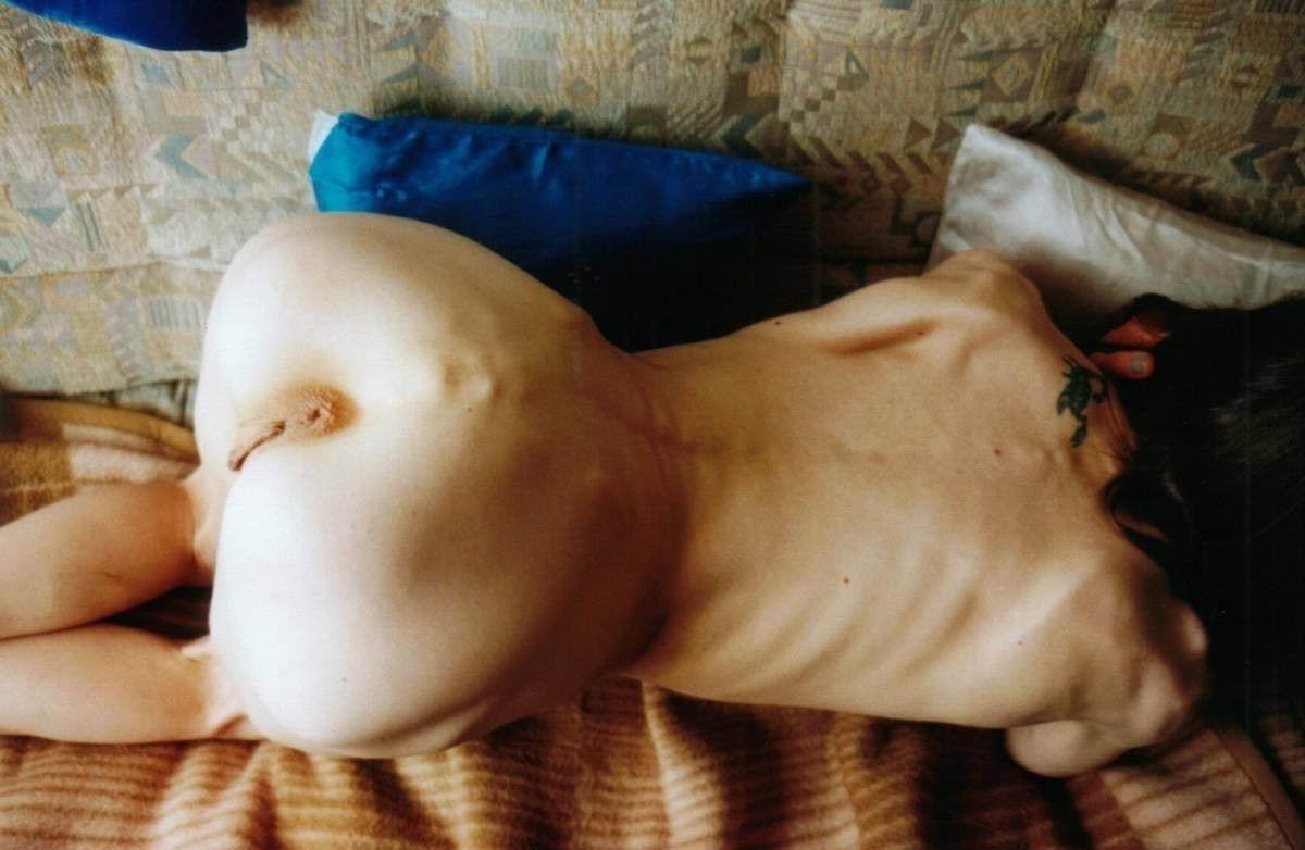 16P anorexic girls posing and fucking for food