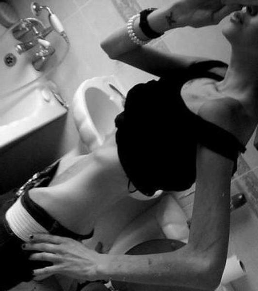 12P extremely skinny girls posing nude for food