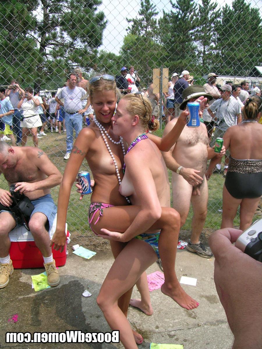12P public slut competition in the park