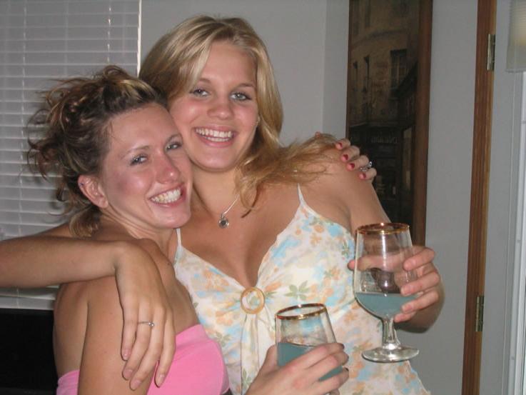 18P Teens going skinny dipping after college party