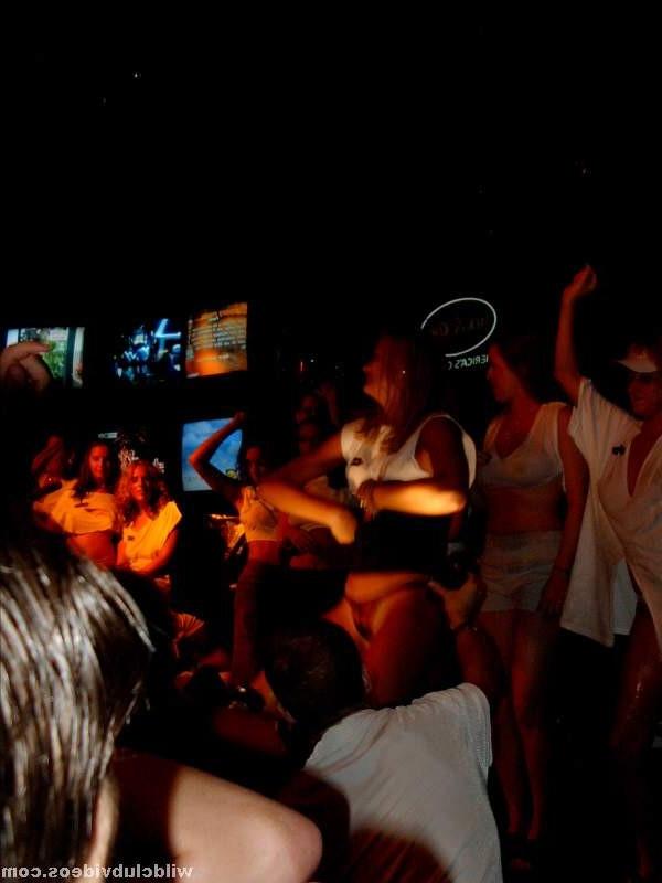 16P Wet T-Shirt Contest
