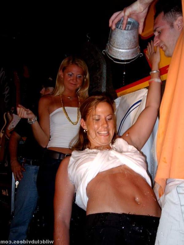 16P Wet T-Shirt Contest