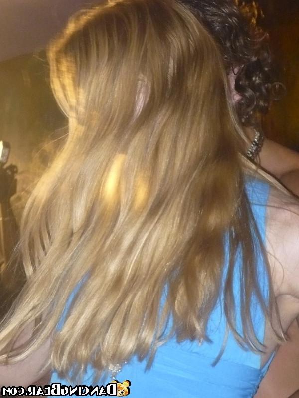 16P Naughty girls giving awesome blowjob on late hardcore party