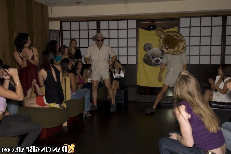 16P Drunk partygirls sucking and fucking at a wild sex orgy