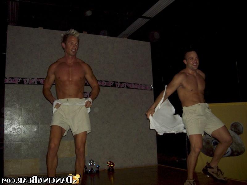 16P Hot bodied strangers give ramrods to drunk party girls