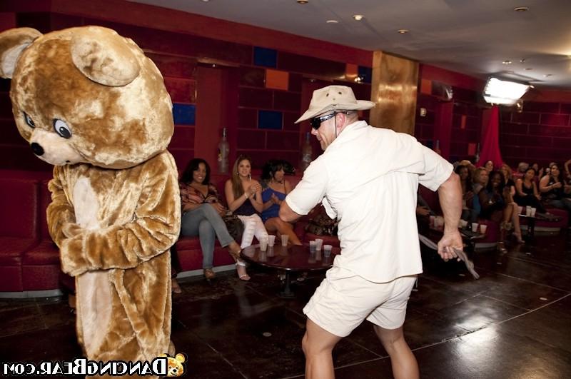 16P Hot bodied strangers give ramrods to drunk party girls