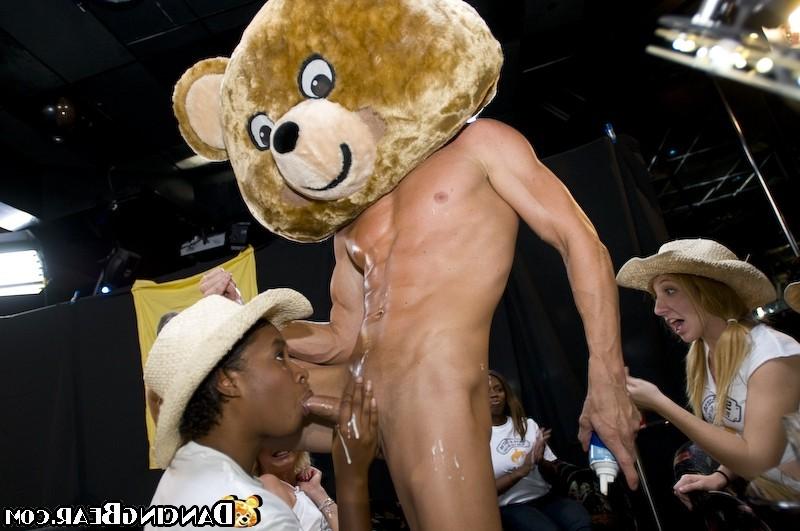 16P Pretty cuties get gaped by big guys at wild hardcore party