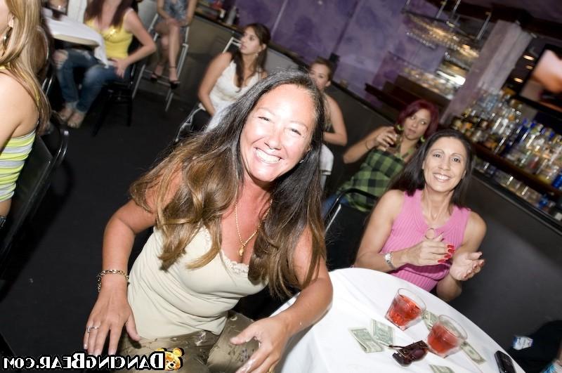 16P Beautiful chicks get penetrated at dirty hardcore party