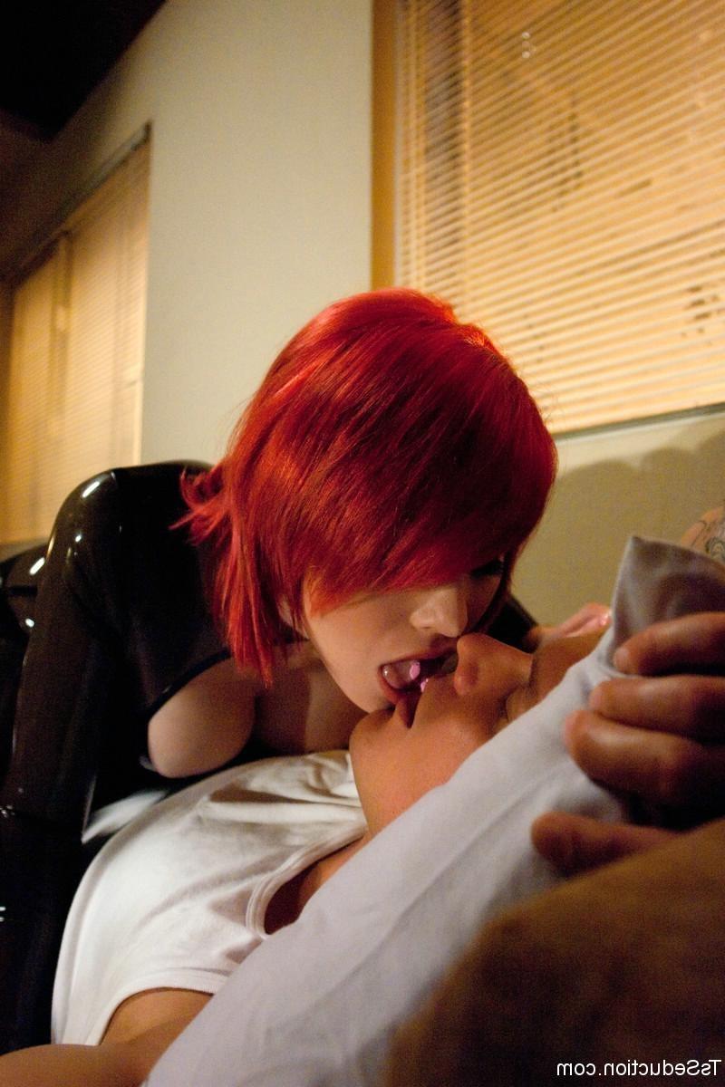 24P Beautiful big titted redhead shemale fucked straight guy
