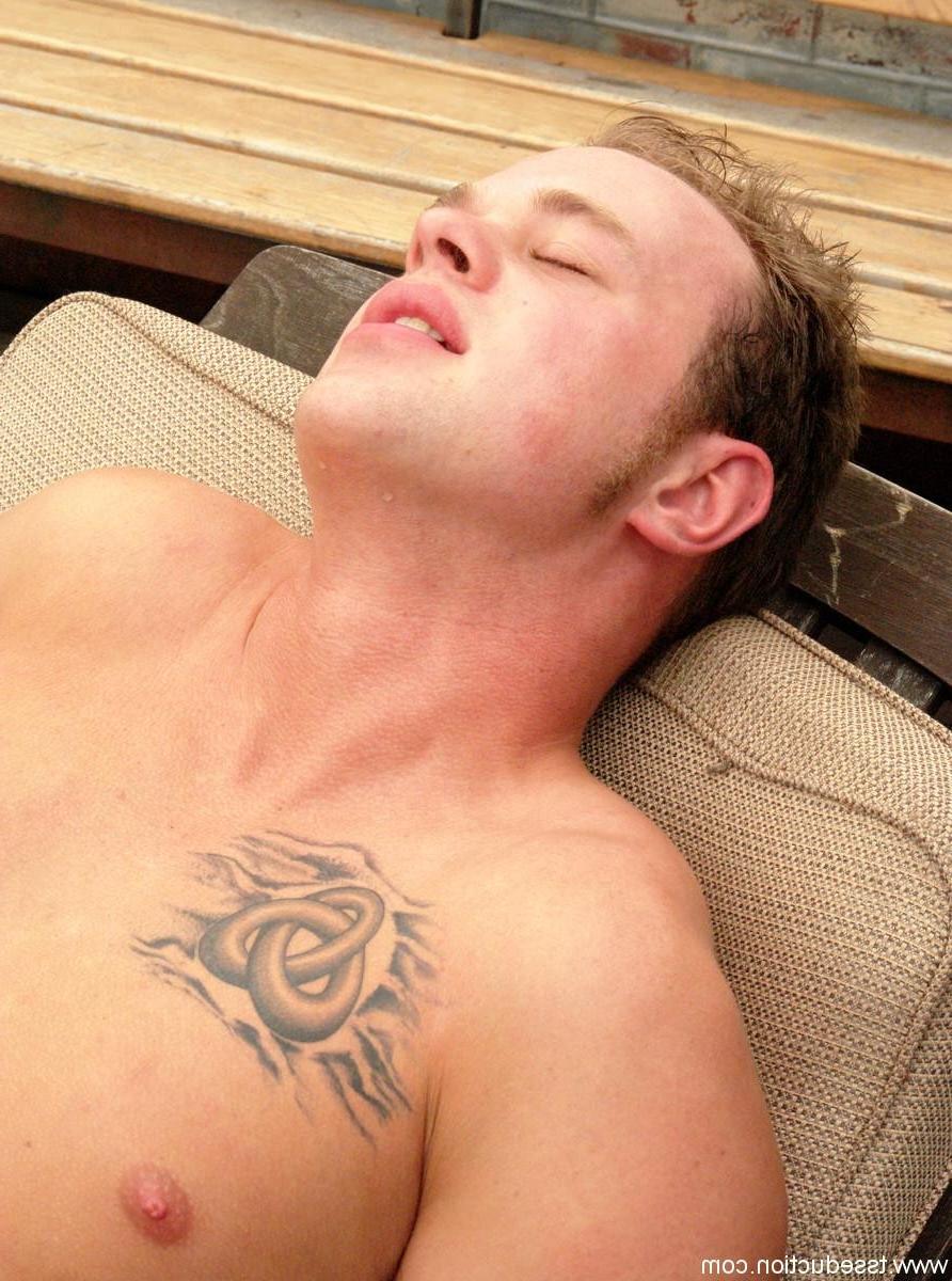 24P Sexy blonde shemale dominated and fucked straight guy outdoor