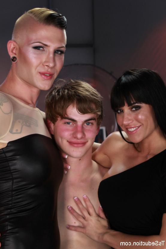 15P Danni Daniels busty transsexual fucks girl and guy
