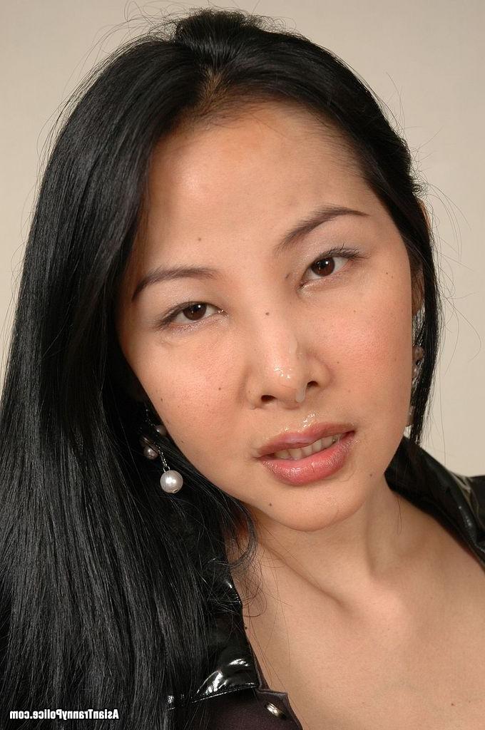 15P Asian tranny cop gets nailed hard and cummed on by suspect