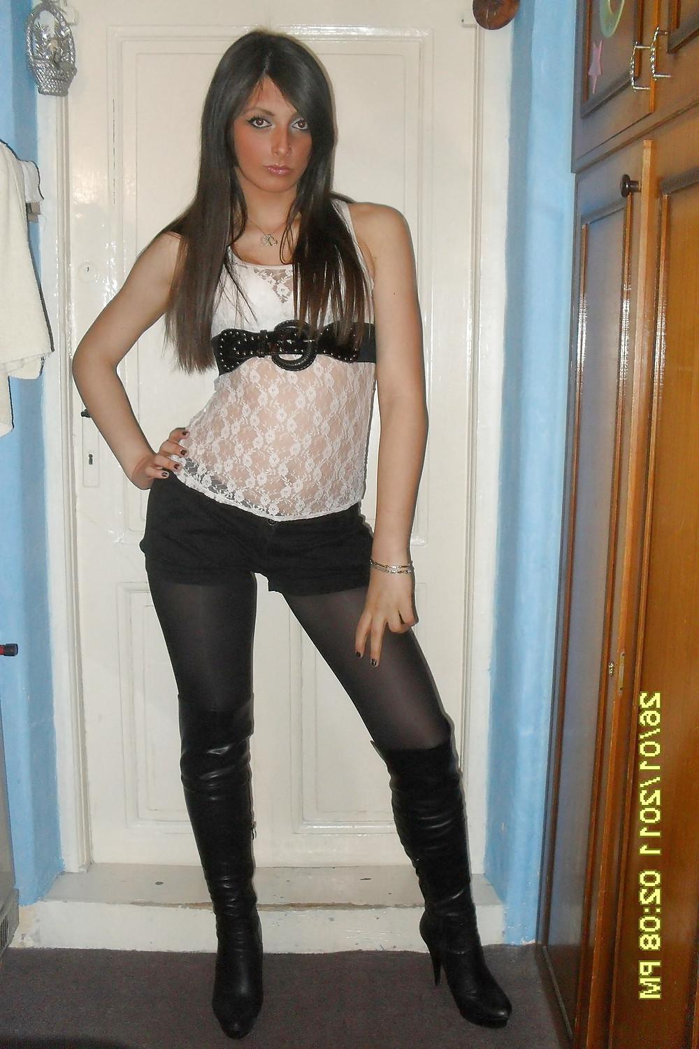 20P Pure beauty in boots