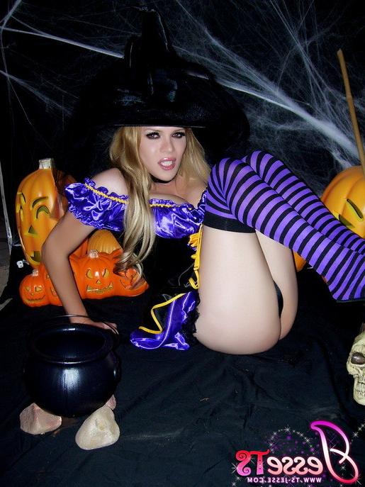 15P Witchy TS Jesse has a Halloween treat just for you