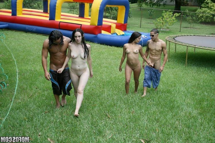 15P Frenetic party with nasty girls fucking and having fun