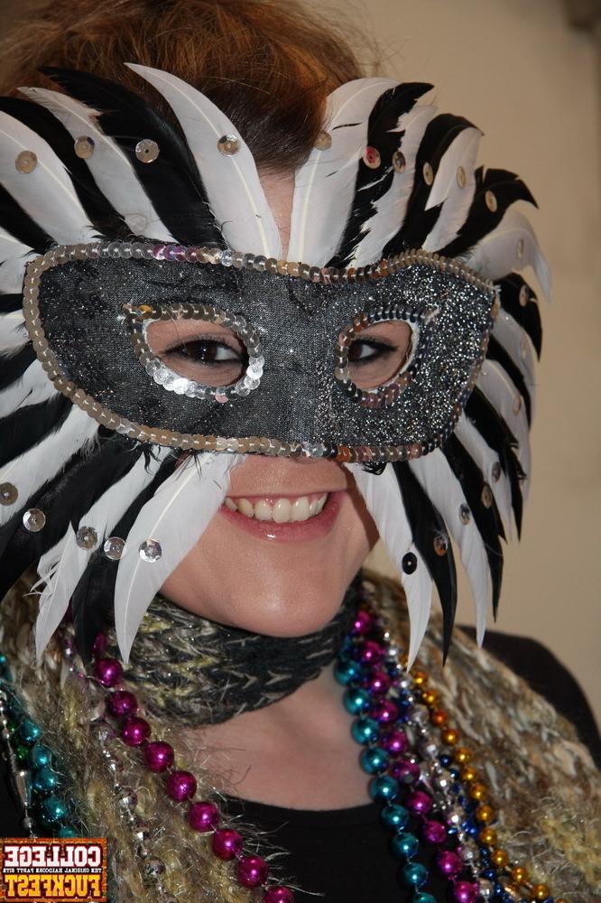 20P Naughty and wild teen sluts are enjoying the mardi gras party