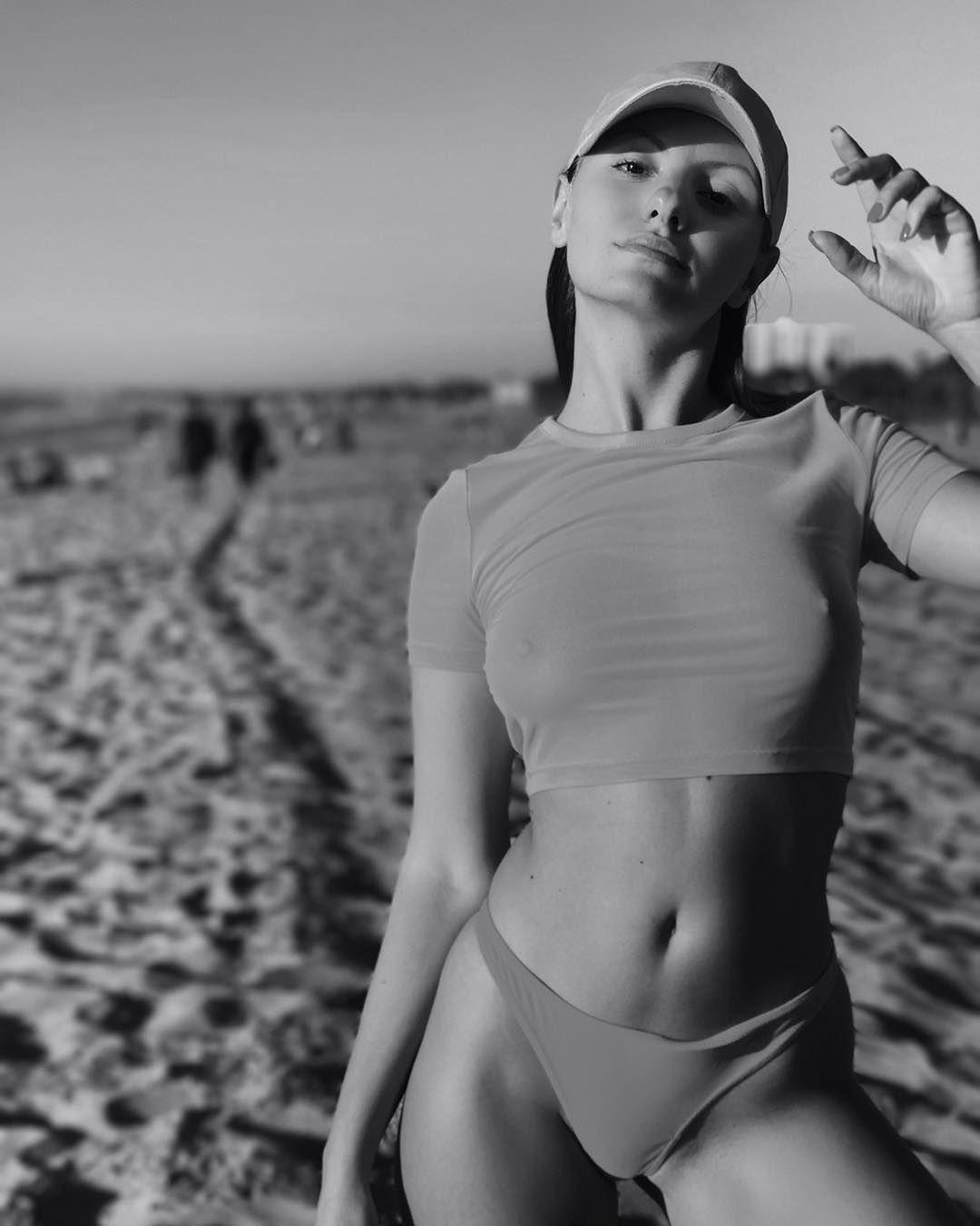 10P Alexandra Stan See-Through