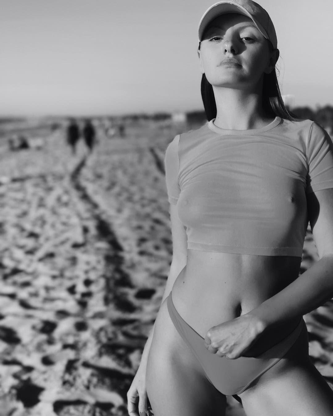10P Alexandra Stan See-Through