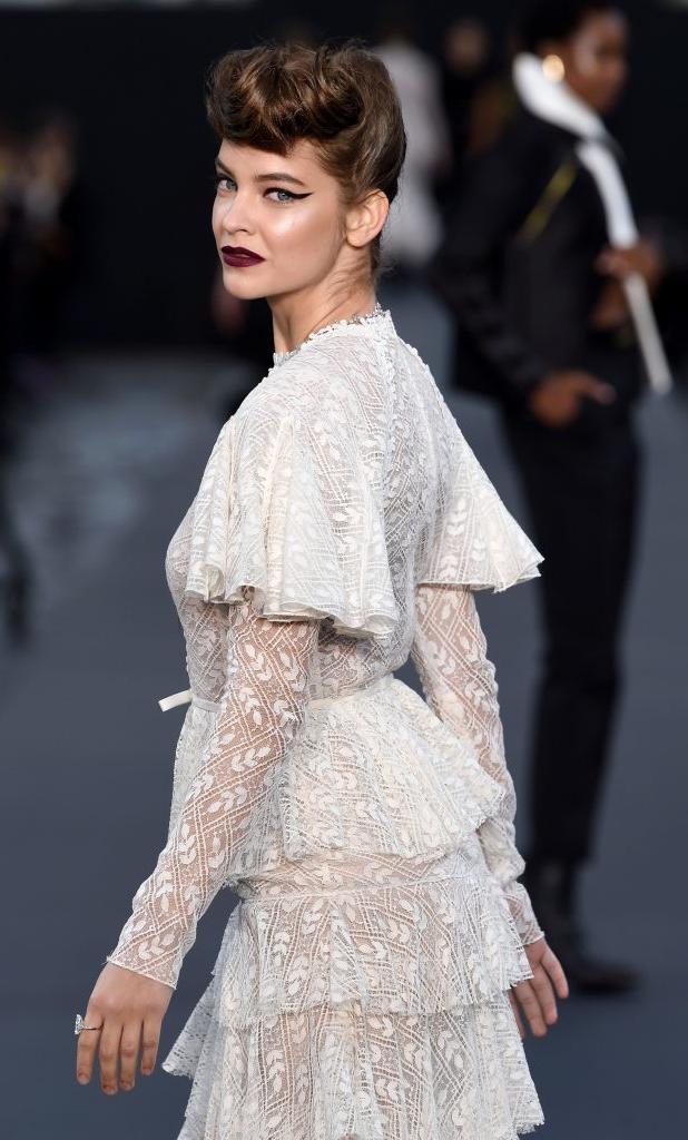 15P Barbara Palvin See-Through