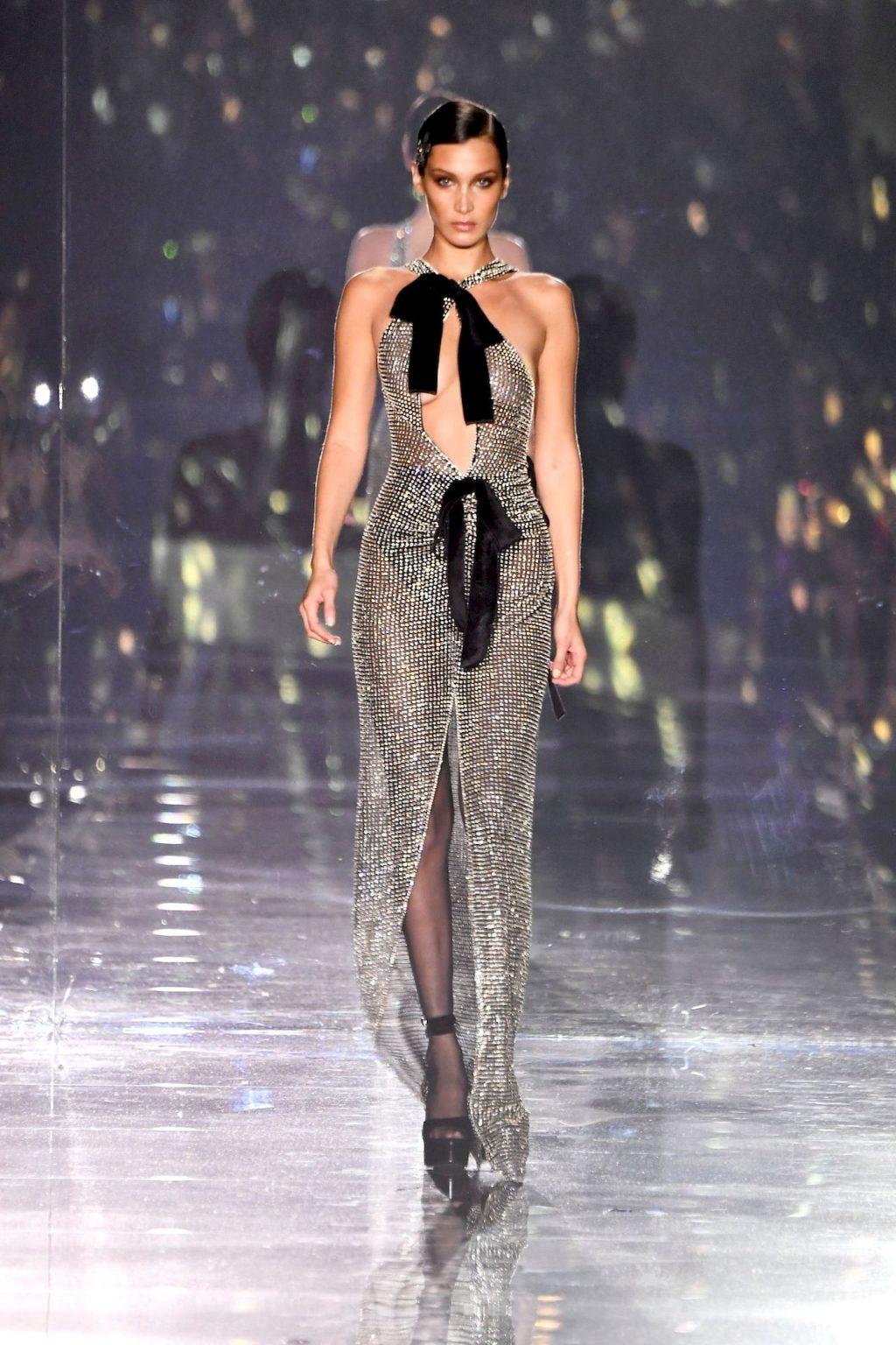4P Bella Hadid See-Through