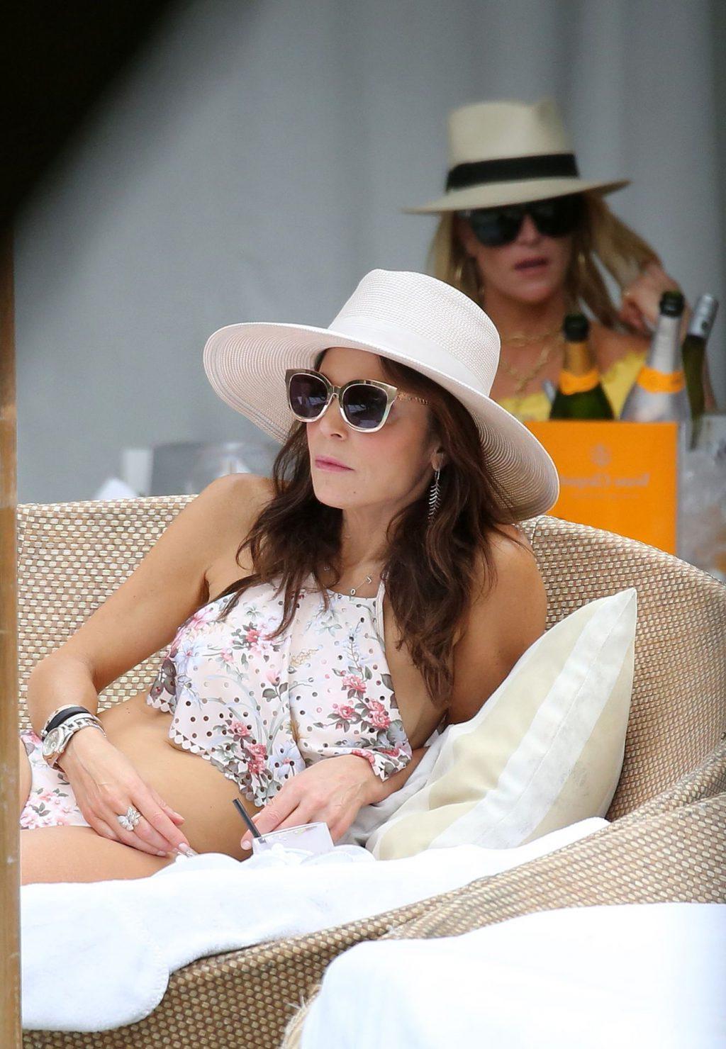 25P Bethenny Frankel See-Through