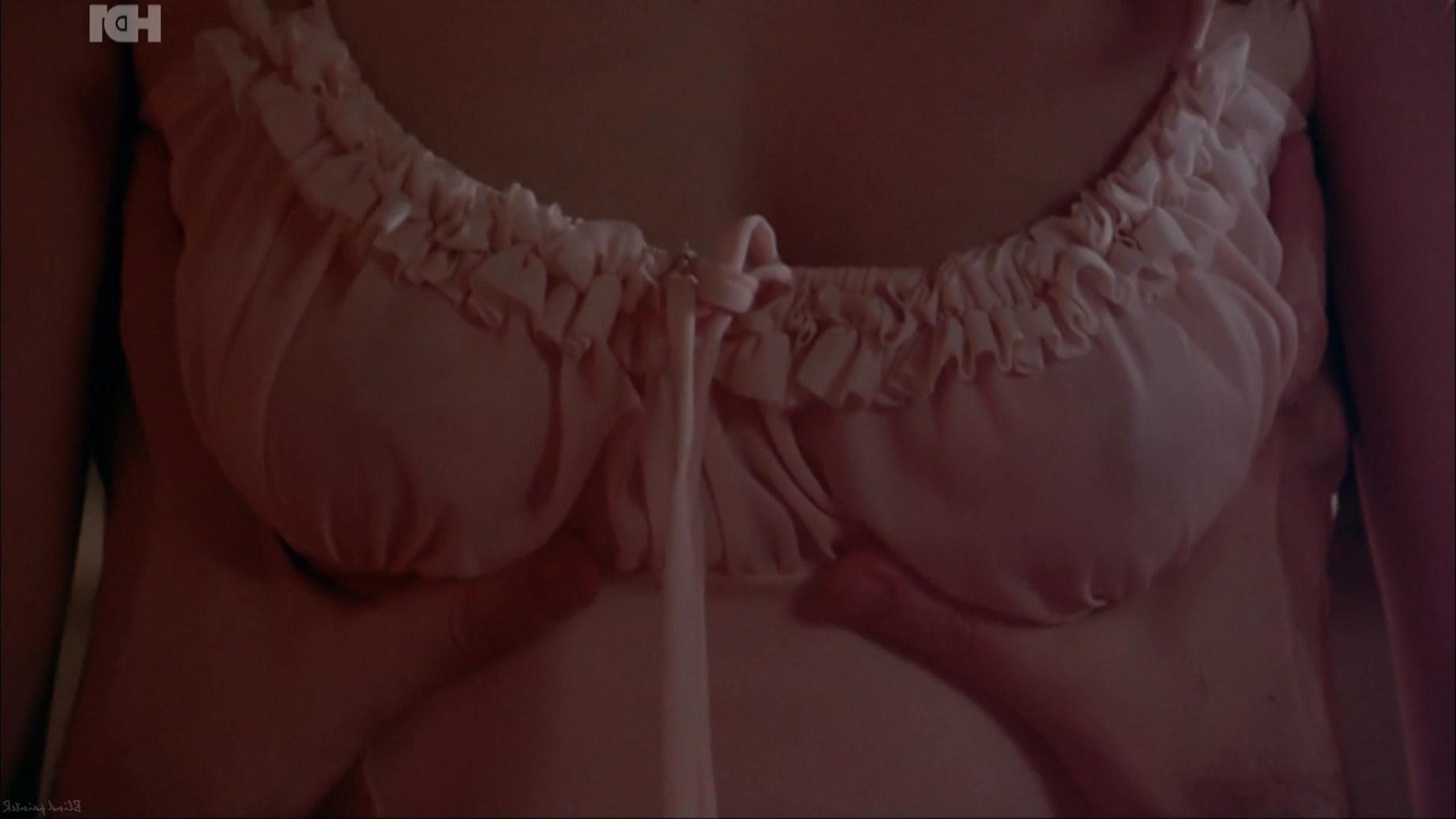 15P Helena Noguerrai Topless And Fucking On-Screen