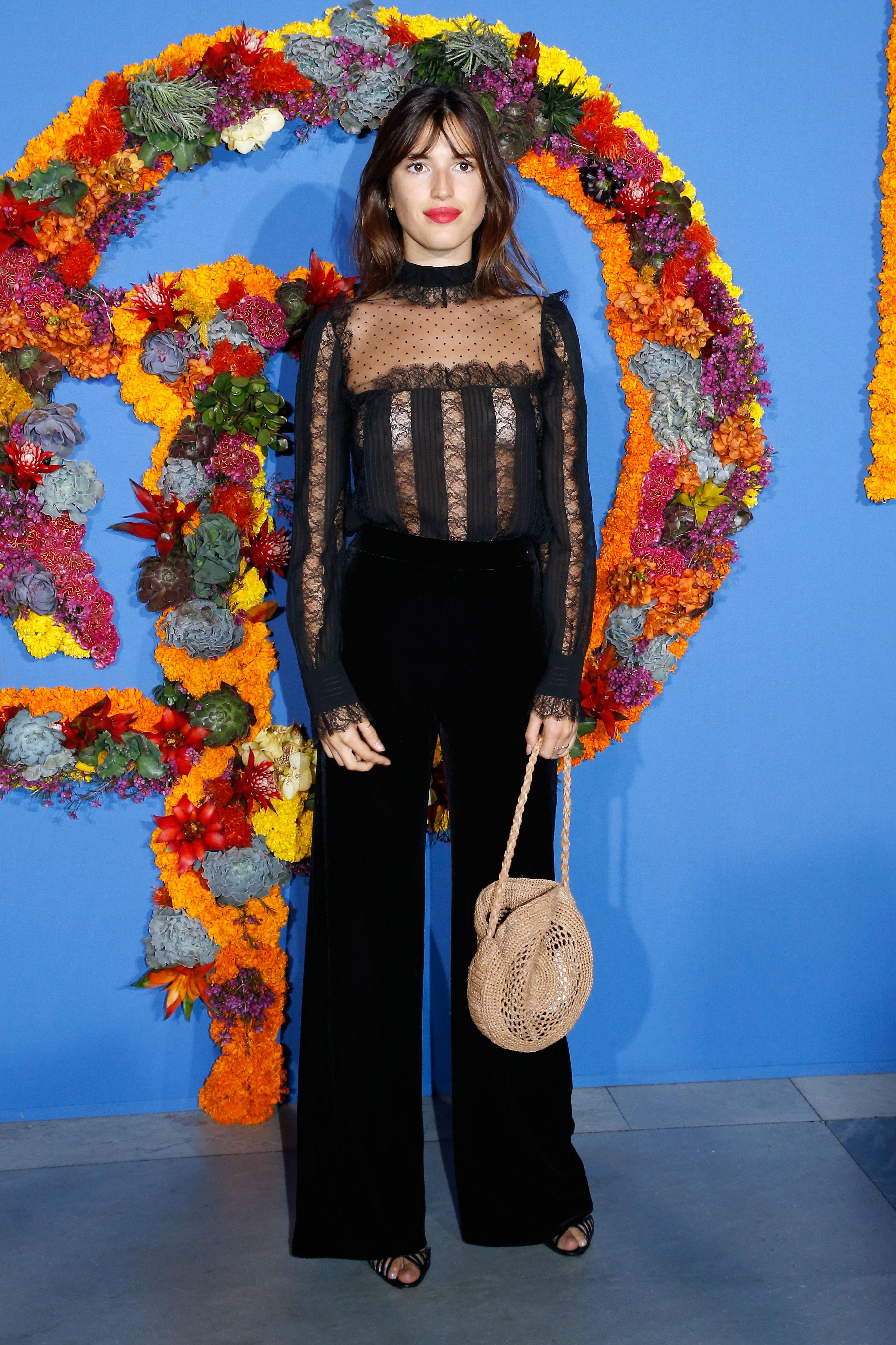 25P Jeanne Damas See-Through
