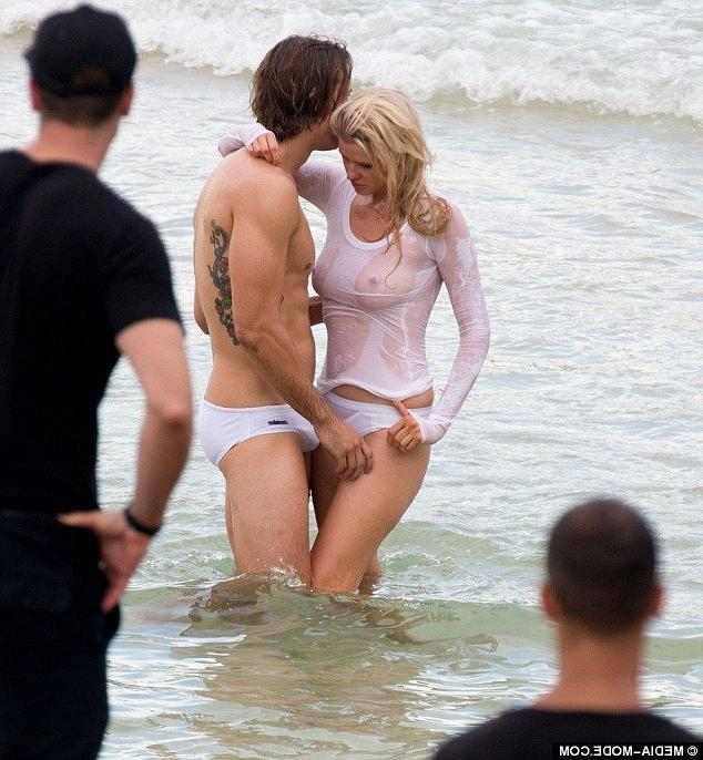 5P Lara Stone See-Through pics