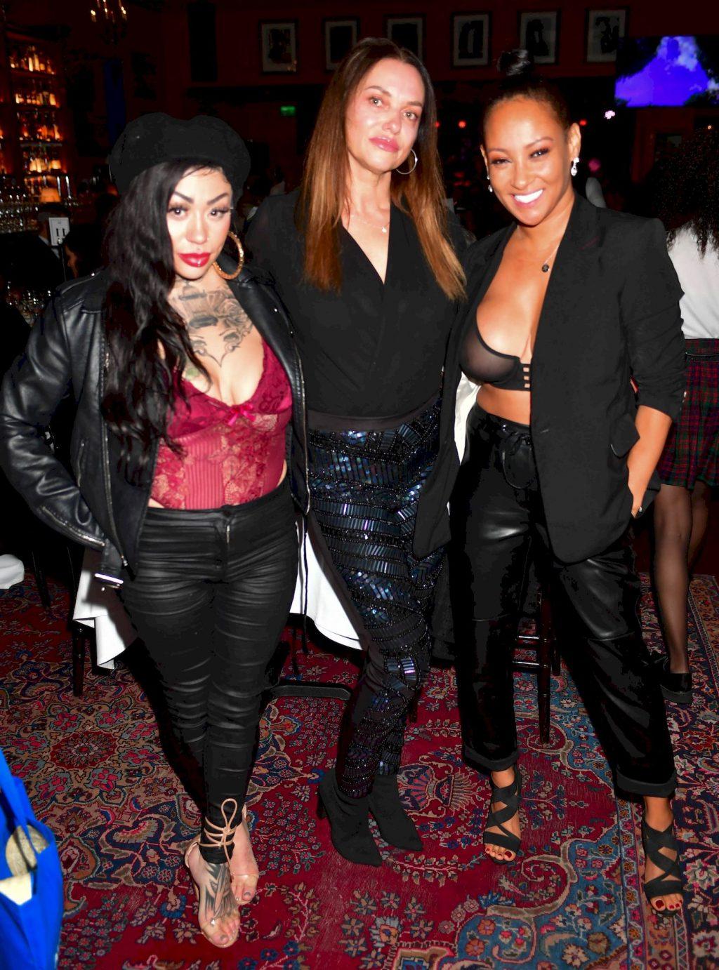 4P Lisa Maffia See-Through